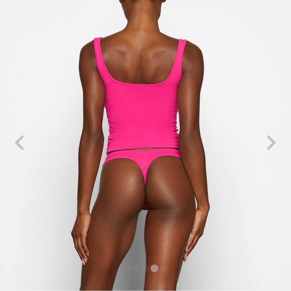 {SKIMS} NEW VINTAGE SCOOP NECK TANK [FUCHSIA] - Picture 3 of 7